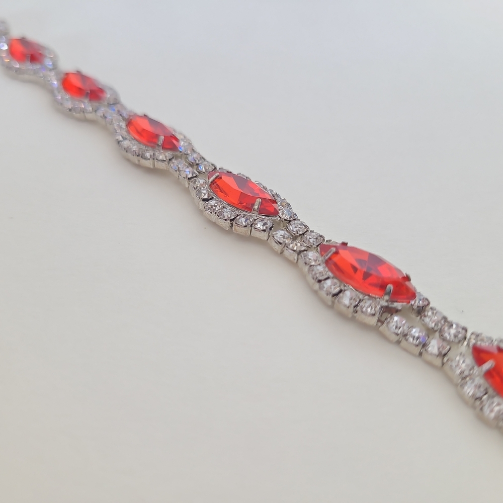 Red Marquise Rhinestone Tennis Bracelet Silver Tone Statement Vintage Style - Picture 9 of 9